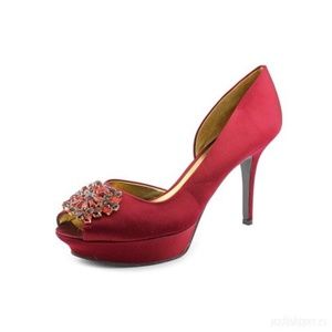 New Nine West Red Satin Heels 7